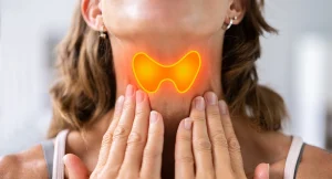 راهنمای جامع کم‌کاری تیروئید + از شناسایی علائم پنهان تا آمادگی برای آزمایش